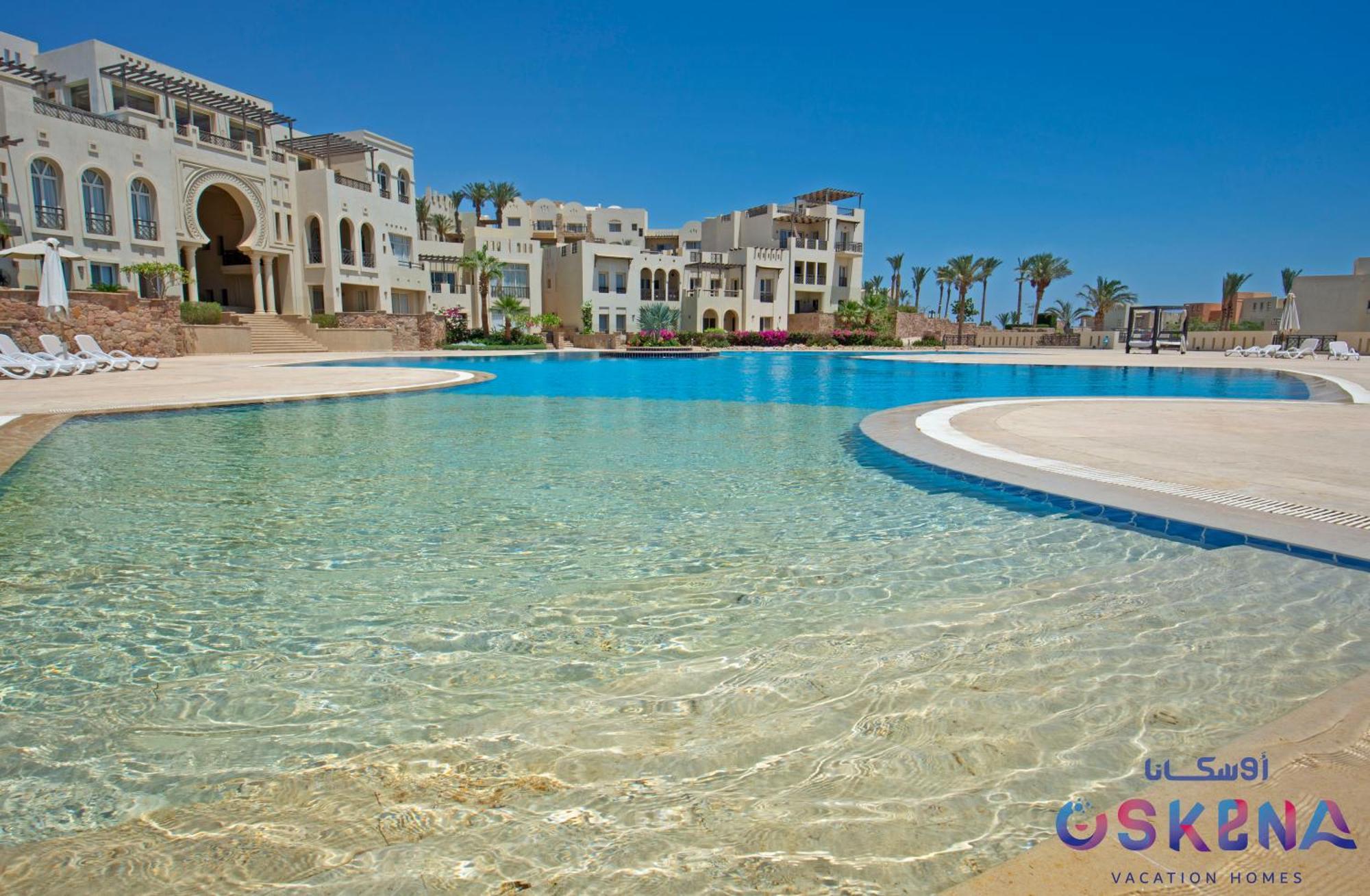Oskena Azzurra Sahl Hasheesh